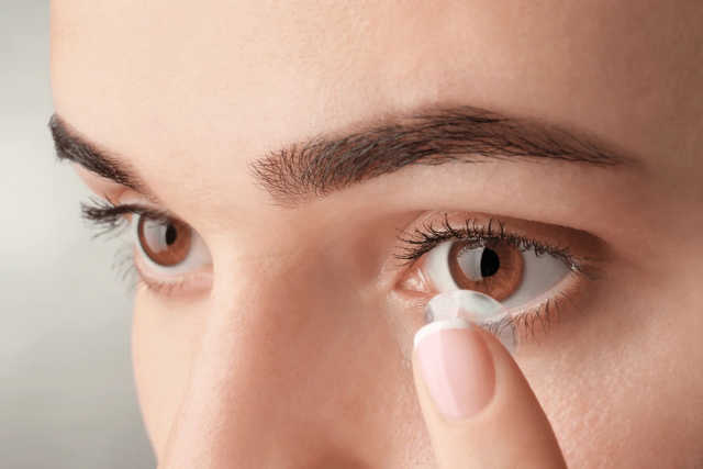 Contact Lens Clinic