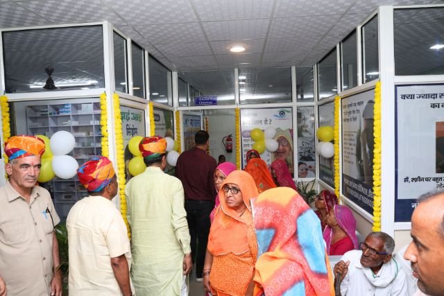 noble eye opening photos (11)